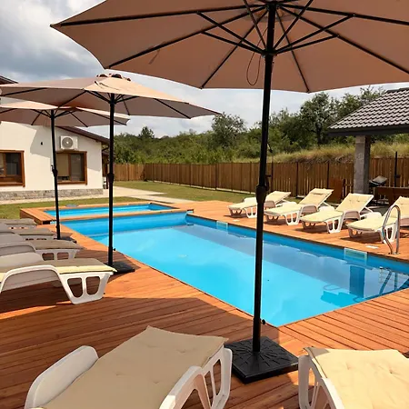 Guest house братановите къщи Dubravka