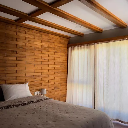 Guest house братановите къщи