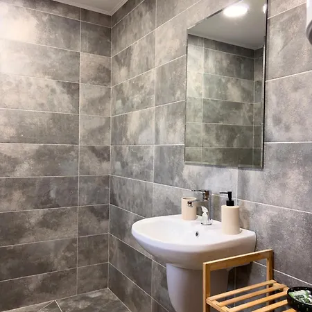 братановите къщи 3* Dubravka