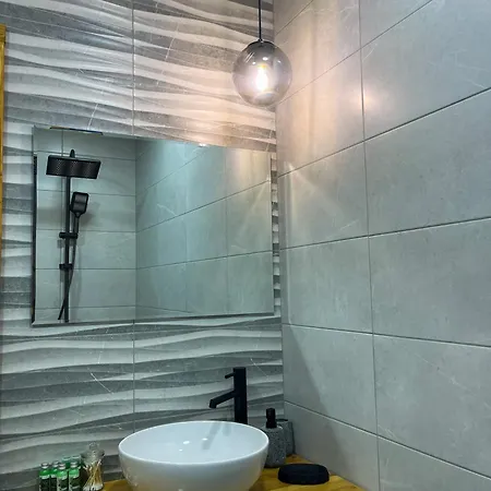 Guest house братановите къщи